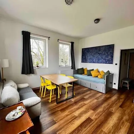 Apartament Fabrika Velky Doubice